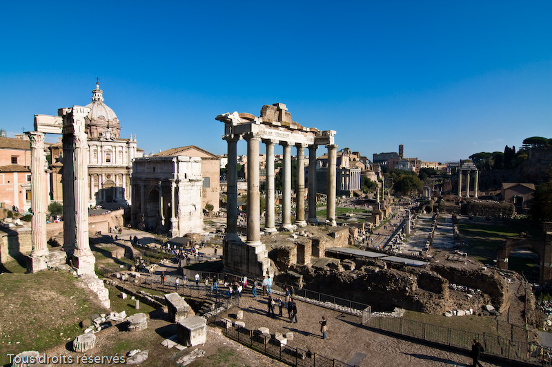Tous droits réservés